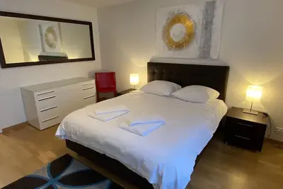 Image de Great 2 Br flat in the city center (Mainau 12)