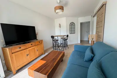 Image de T2 bien équipé avec balcon à Caen