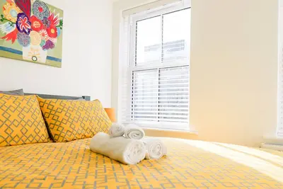 Image de Old Silk - 2-bed Apartment by CovStays