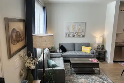 Image de Charming 2-bedroom townhome with WiFi, Smart Tv's in peaceful Johnstown