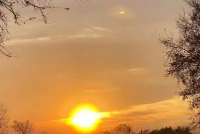 Image de House minutes from the lake