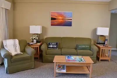 Image de Lake Front One Bedroom with an Amazing View