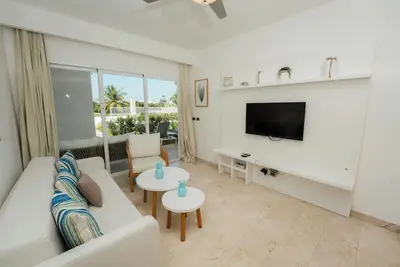 Image de Peaceful Pool Front Apartment with Balcony, Wi-Fi, Ac & Golf View in Punta Cana