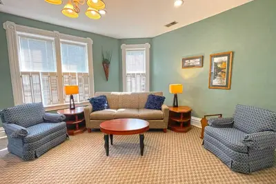 Image de Charming 3-Bedroom Apartment Near Historic Downtown Marietta