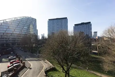 Image de Victoria Stn 3-Bed En Suite Flat