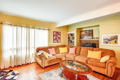 Image de SeaTac Home w/ Patio & Grill - 3 Mi to Airport!