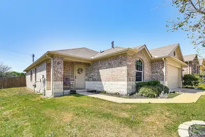 Image de Shop, Dine & Unwind: Pet-Friendly Home in Austin!