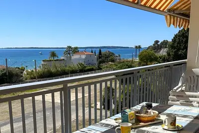 Image de Charmant Appt de ville avec Vue mer près de Cannes