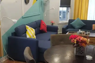 Image de Charming 2-bedroom apartment with WiFi, Ac in peaceful Laval