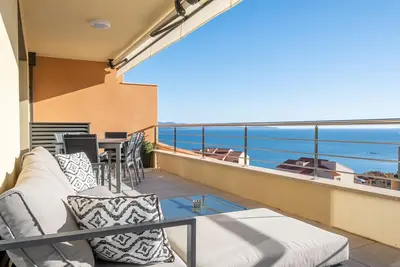 Image de Très beau T3 neuf + 25m2 terrasse vue mer à 5 mn plage Marinella