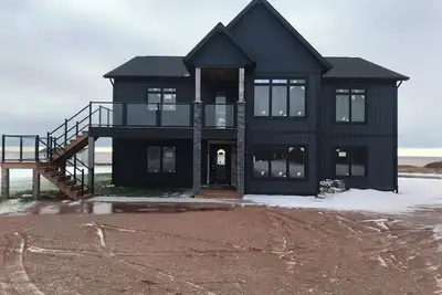 Image de Smugglers Beach Sea House\nPrivate Newly Built Executive Ocean Front Retreat