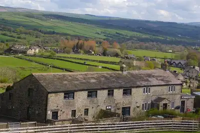 Image de Shay Bank Cottage, pet friendly, with a garden in Cowling