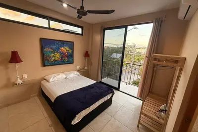 Image de Affordable apartment #12 with a rooftop terrace and pool, near the sea. Tower 70