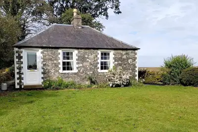 Airlies Cottage -  a cottage that sleeps 4 guests  in 1 bedroom