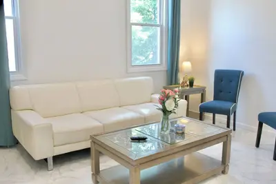 Image de Spacious and Luxurious 2-Bedroom Close to Manhattan, by NewYorkCityBookings