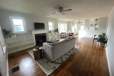 Image de 3 Bedroom Fully Furnished House in Great Chattanooga neighborhood, all inclusive