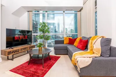 Image de Prime Downtown 2br - 5 Min to Scotiabank Arena