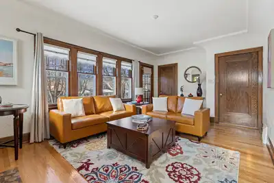 Image de Only 10min to Airport!