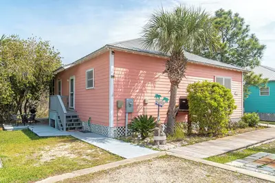 Image de 4009 Cottage with pool and beach access
