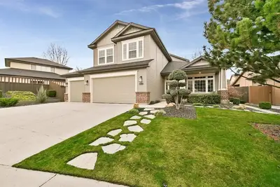 Image de Luxury 3 Bd/3ba house in charming Boise with WiFi, Ac, Bikes, Com. Pool
