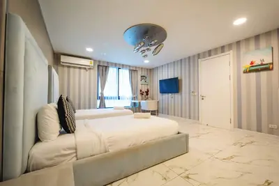 Image de TagVilla Palm Spring Villa in Pattaya - 06 Bedroom