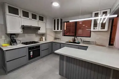 Sunny spacious apartment in Cuenca