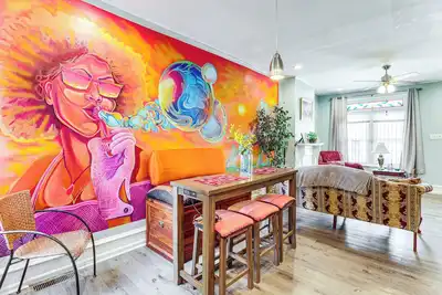 Image de 1 Mi to Philadelphia Zoo: Convenient Townhome!