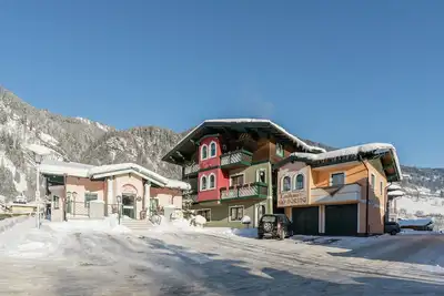 Image de Maison de campagne de charme à proximité des remontées mécaniques