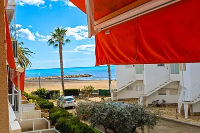 Maria Paz apartment in first line CAmbrils