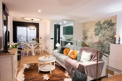 Image de Villa à Sanxenxo avec Piscine et Vue Mer