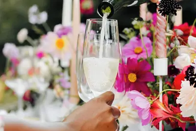 Your home for intimate celebrations in the heart of the Midlands Meander