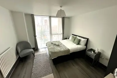 Image de 1 Bedroom Apartment in Birmingham City Centre with Free Parking