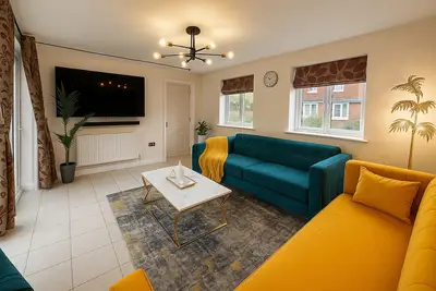 Image de Spacious 4bd 3. 5bt - Etihad Coop -Cinema PoolTable