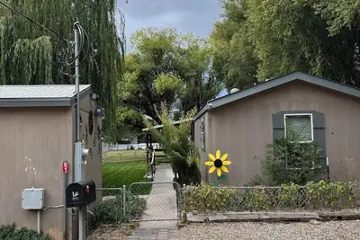 Image de 2-bedroom 4-Bed house in Aztec with all amenities