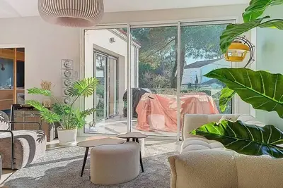Villa luxueuse située à la Pironnière