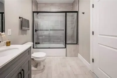 Image de New Listing! Cozy 3 bedroom - Downtown Lexington