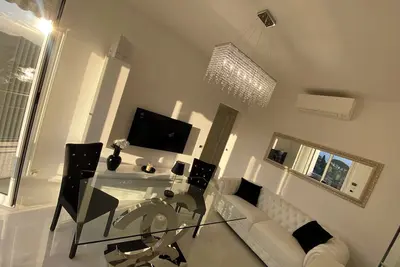 Image de Luxurious Retreat - Elegant sea view apartment near Portofino & Cinque Terre