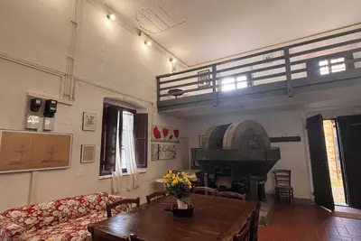 Image de Sleeping in an old oil mill in the Arezzo hills with a swimming pool