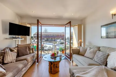 Image de Swan House - Deux Chambres Maison, Couchages 4