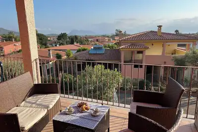 Image de The terrace overlooking Tavolara