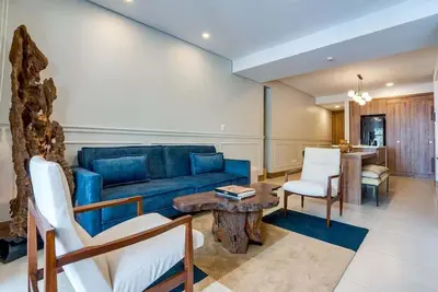 Image de H105 |✨ Luxury 2br in Cali’s Best Building | Pool + Balcony | 24/7 Security