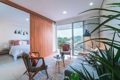 Image de H307 - Beautiful 2-Bed | 2-Bath | Pool + Parking