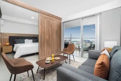 Image de H506 - Balcony, Views & Rooftop Pool Near Granada