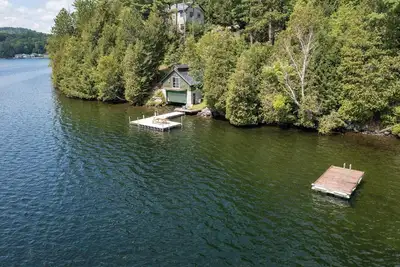 Image de The Stonehill lakeside cottage
