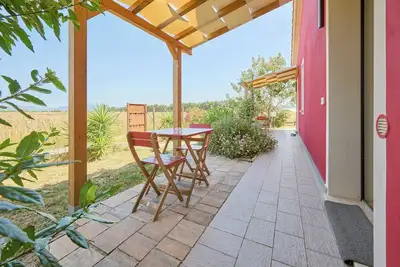 Chambre \"Carrara\" avec terrasse partagée, Wi-Fi et climatisation