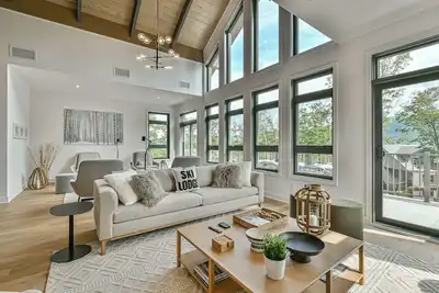 Image de Verbier Skye 203  | 5 Bedrooms | Spacious | View | Tremblant Living