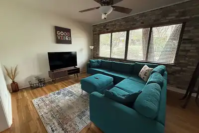 Image de Charming Cherrywood Cottage. Walkable. Sleeps 6.