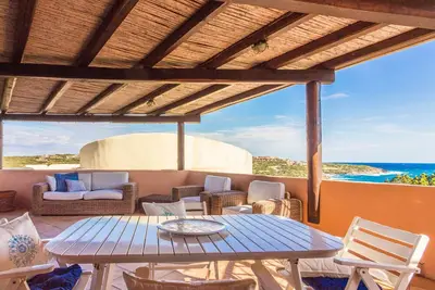 Cala Flores Sea View Apt 400m from the beach!