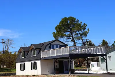 Image de Charming 2-bedroom Barndominium in Anza with Ac, WiFi. Enjoyable getaway