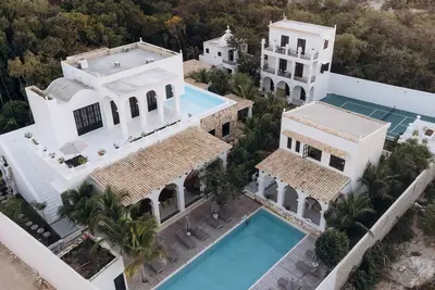 Image de Rae's Tulum, 8-Bedroom Mediterranean Villa for Weddings & Events